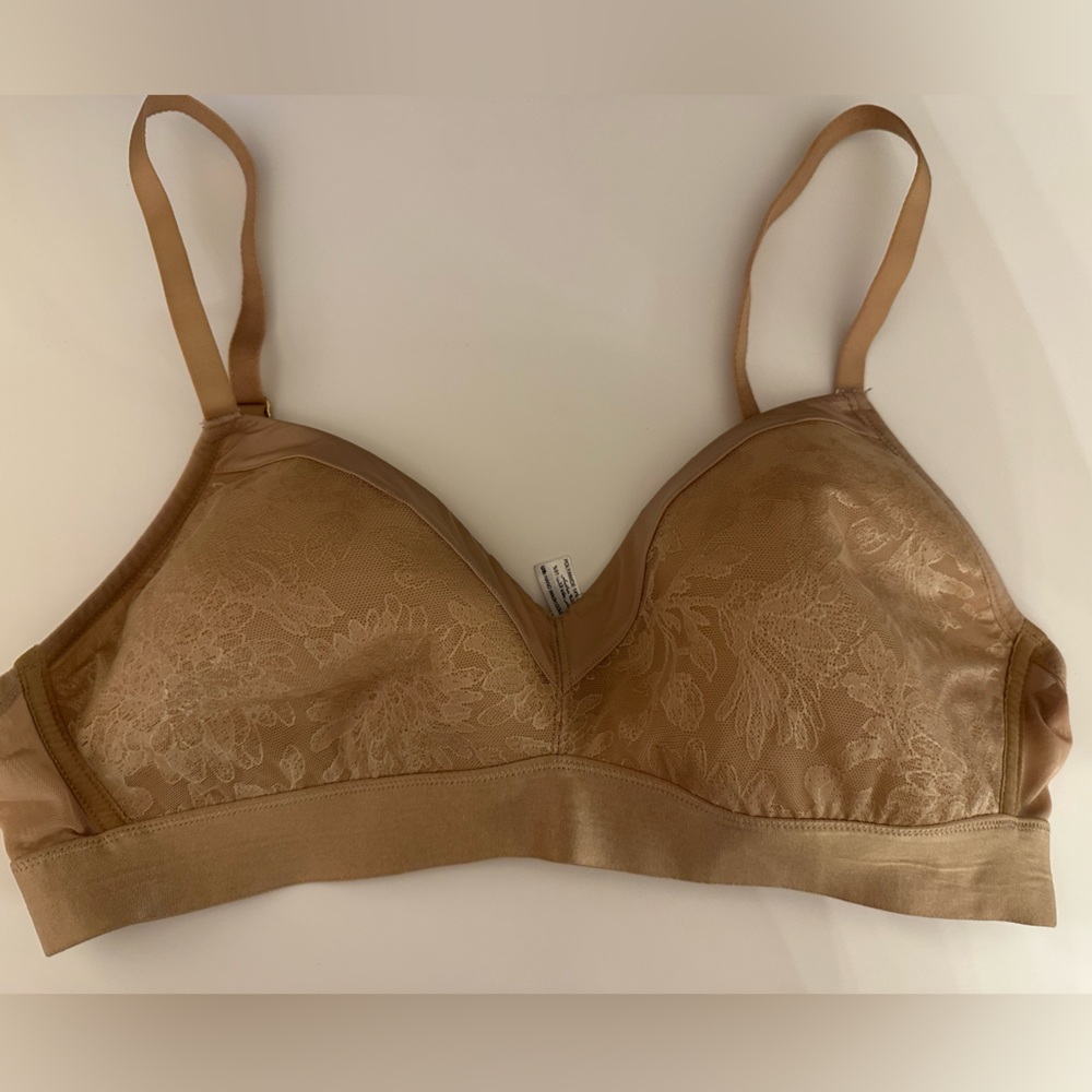 Soma lightest lift wireless bra 38c